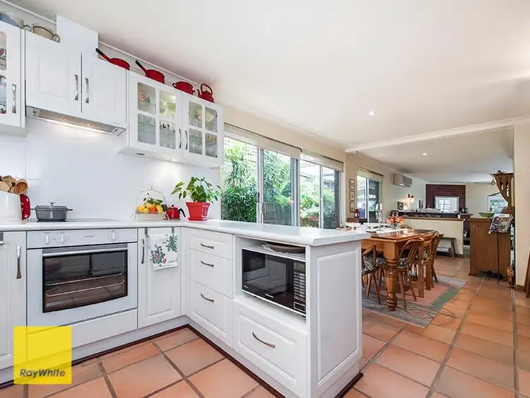 Seventh view of Homely house listing, 8 Silver Road, Lesmurdie WA 6076