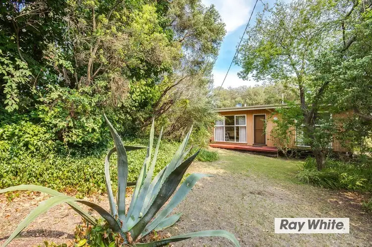 11 Mannana Street, Rye VIC 3941
