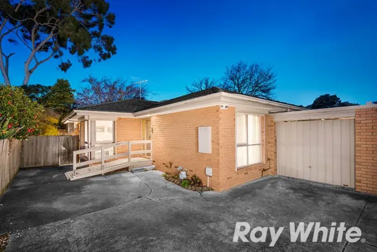 2/334 Middleborough Road, Blackburn VIC 3130