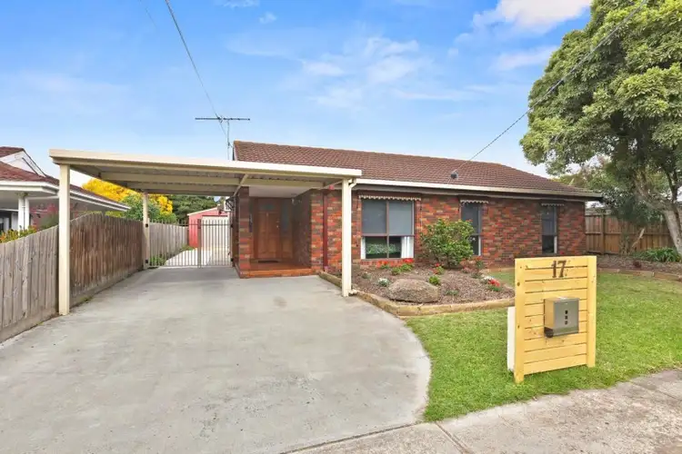 17 Oberon Drive, Belmont VIC 3216