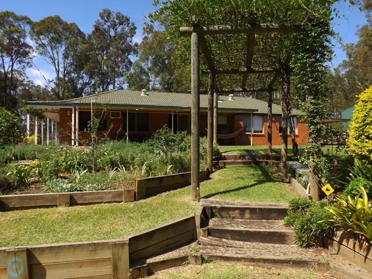 285 Bell Road, Belford NSW 2335
