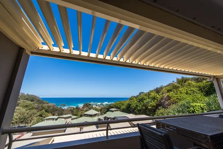 Main view of Homely apartment listing, 17/1-5 Samarinda Drive, Point Lookout QLD 4183