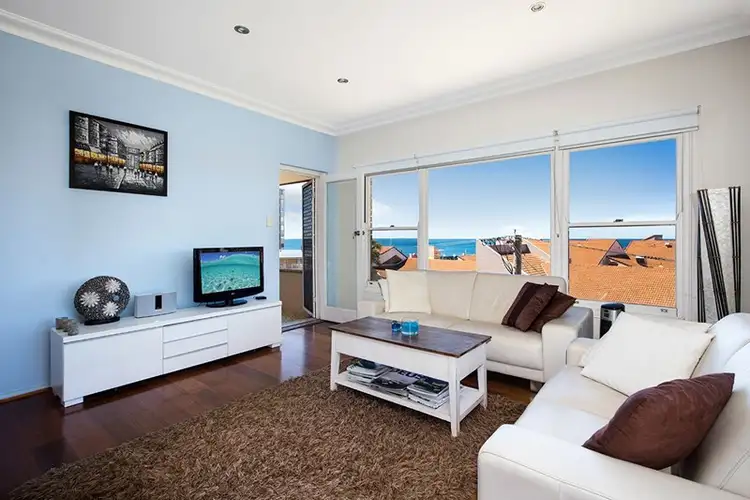 Second view of Homely unit listing, 5/2 Ingalara Avenue, Cronulla NSW 2230