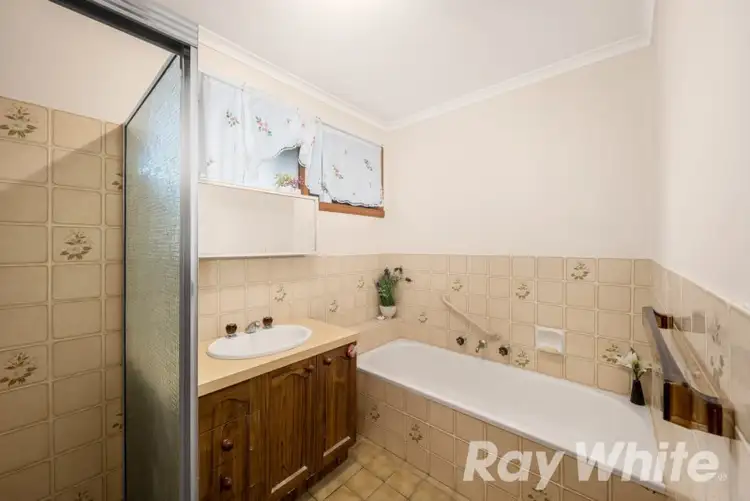 Sixth view of Homely villa listing, 3/33 Glen Ebor Avenue, Blackburn VIC 3130