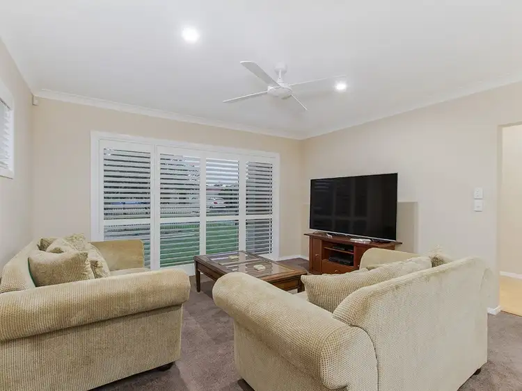 Sixth view of Homely house listing, 8 Maidenhead Court, Oxenford QLD 4210