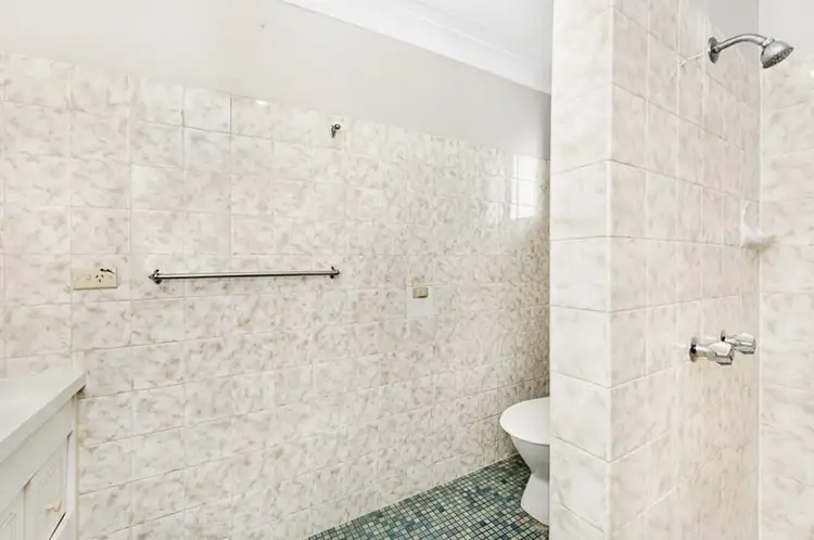 Fifth view of Homely block of units listing, 6 Tallebudgera Drive, Palm Beach QLD 4221