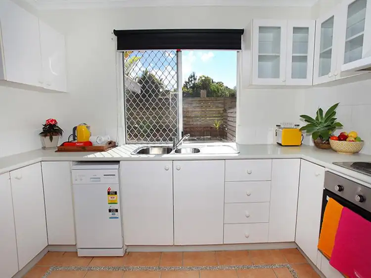 Fifth view of Homely unit listing, 4/11 Melville Court, Mount Coolum QLD 4573