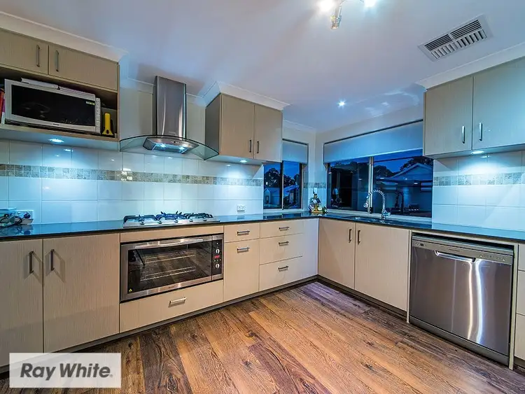 7 Pexton Drive, South Guildford WA 6055