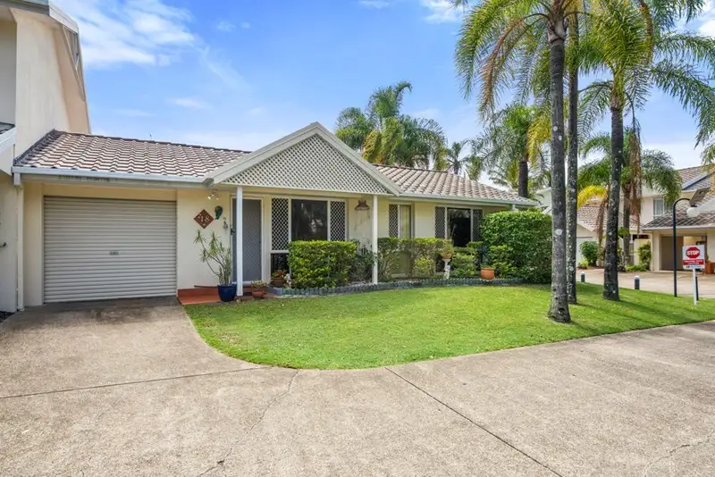 Main view of Homely townhouse listing, 18/2-10 Coolgardie Street, Elanora QLD 4221