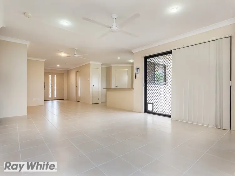 1 Brace Close, Bray Park QLD 4500