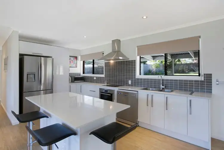 Sixth view of Homely house listing, 8 Gradi Court, Thorneside QLD 4158