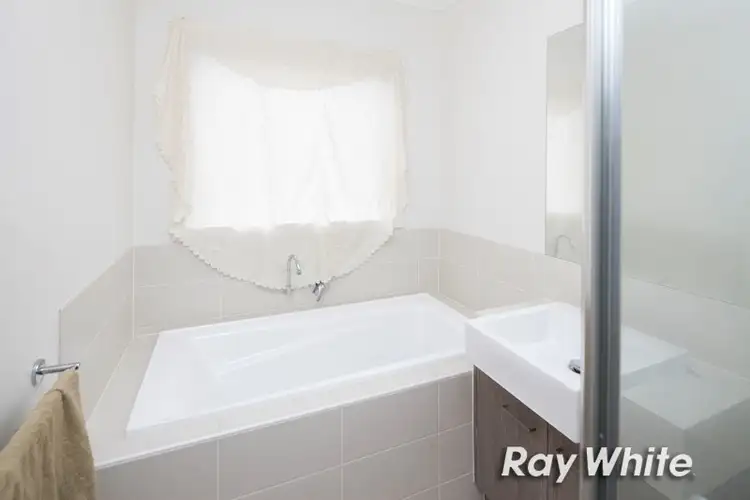 Fifth view of Homely unit listing, 3/70 Edward Street, Langwarrin VIC 3910
