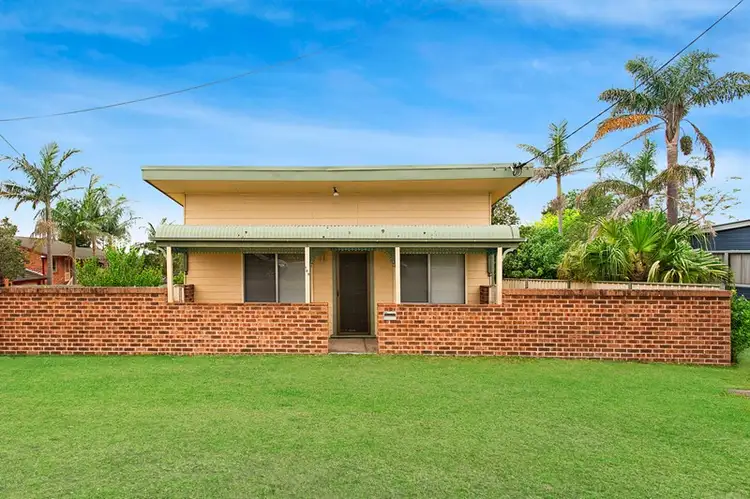 169 Parkes Street, Helensburgh NSW 2508