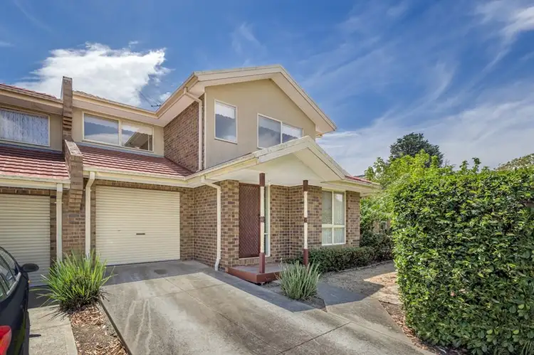 Main view of Homely unit listing, 2/96 Queen Street, Wallan VIC 3756