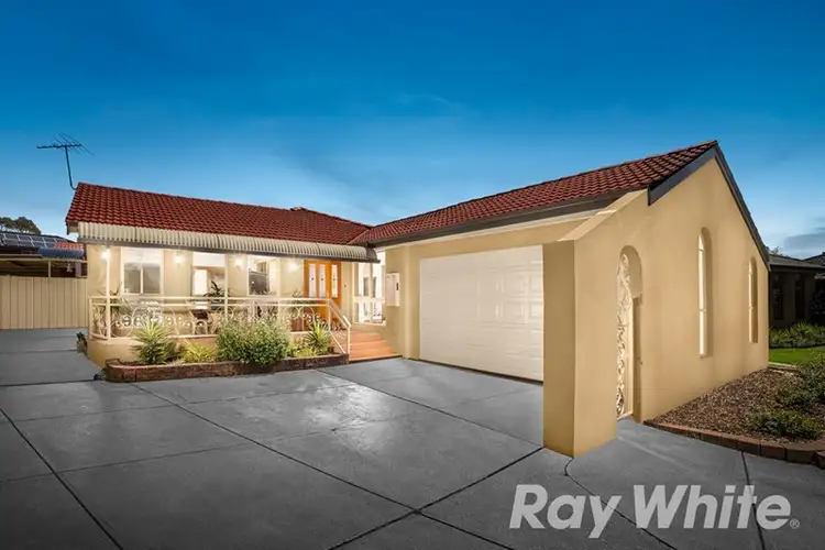 3 Fleming Place, Mill Park VIC 3082