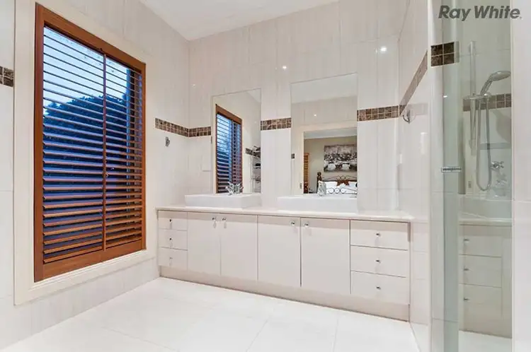 Fourth view of Homely house listing, 11 Oxford Drive, Hillside VIC 3037