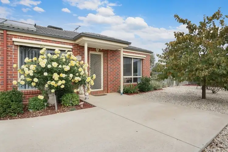 2/5 Hamilton Street, Culcairn NSW 2660