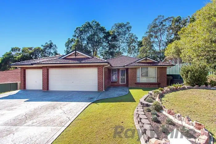 10 Basswood Crescent, Fletcher NSW 2287