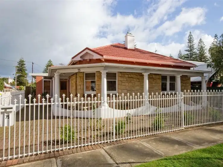 75 East Terrace, Henley Beach SA 5022