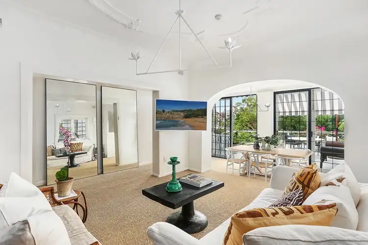 1/30 Yarranabbe Road, Darling Point NSW 2027