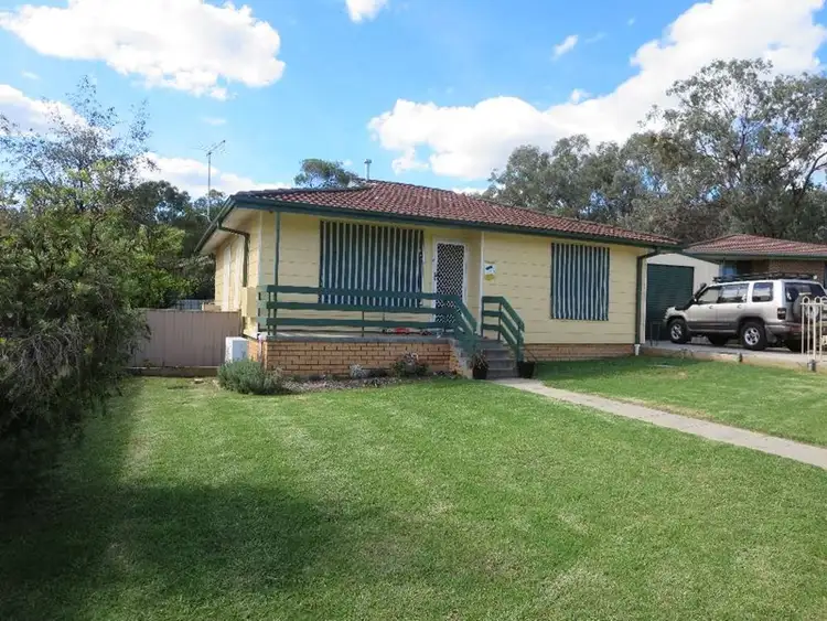 Main view of Homely house listing, 3 Grevillea Place, West Albury NSW 2640