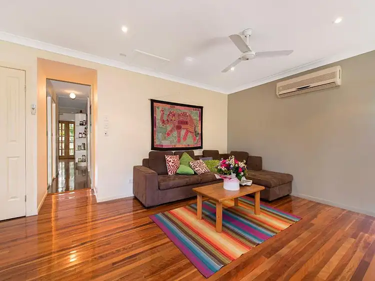 Third view of Homely house listing, 5 Shaftesbury Street, Tarragindi QLD 4121