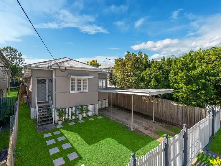 44 Belgrave Street, Balmoral QLD 4171