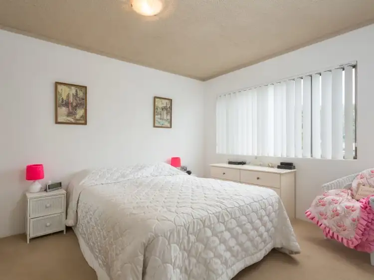 Sixth view of Homely unit listing, 2/22 Lavarack Road, Mermaid Beach QLD 4218