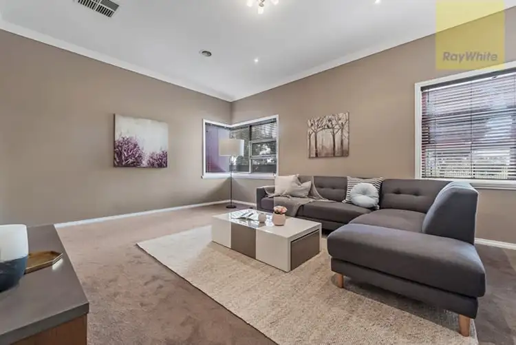 Seventh view of Homely house listing, 2 Healesville Loop, Craigieburn VIC 3064