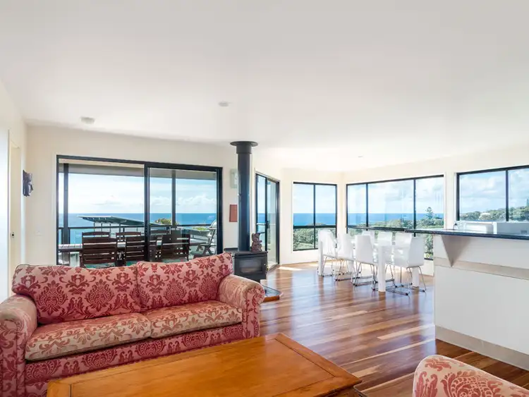 Second view of Homely house listing, 2/35 Cumming Parade, Point Lookout QLD 4183