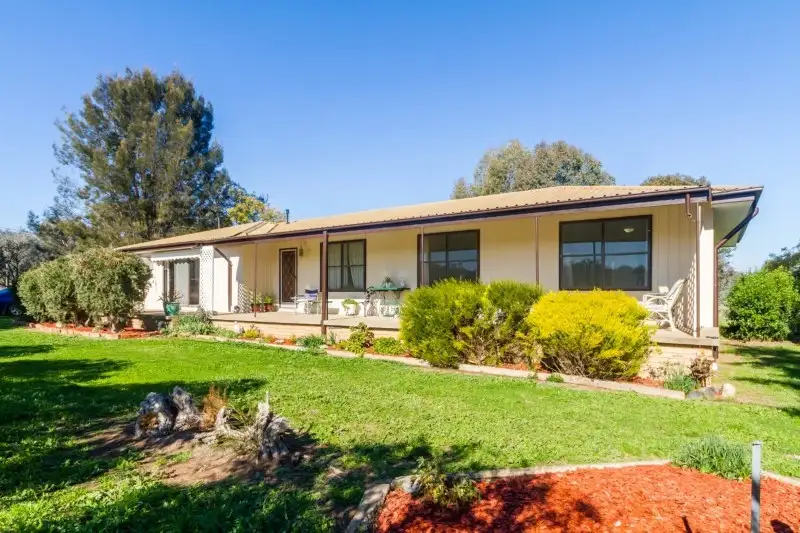 Main view of Homely rural property listing, 11 Warrangong Circuit, Wattamondara NSW 2794