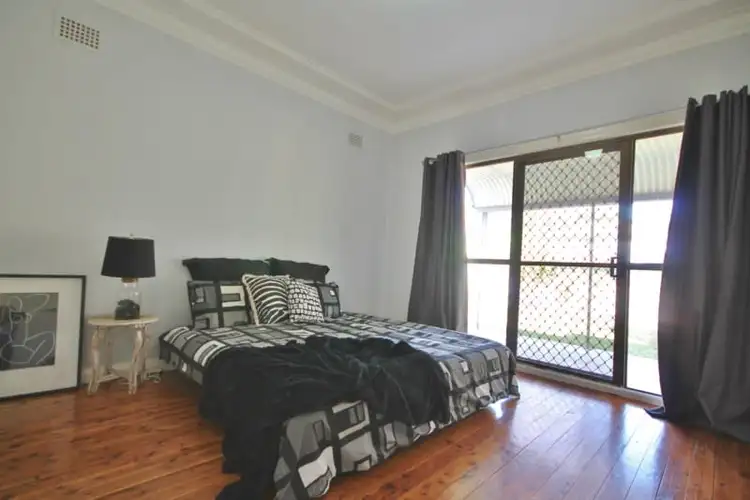 Sixth view of Homely house listing, 58 Yass Street, Young NSW 2594