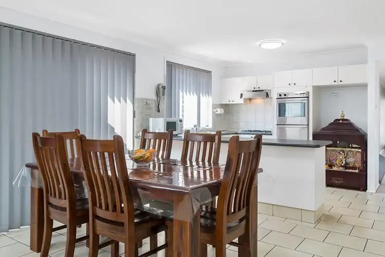 Fifth view of Homely house listing, 25 Tabletop Circuit, Horningsea Park NSW 2171