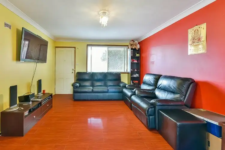 Second view of Homely house listing, 1/18 Hosking Crescent, Glenfield NSW 2167