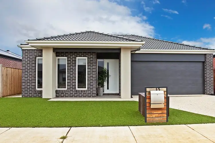 15 Eaton Road, Mount Duneed VIC 3217