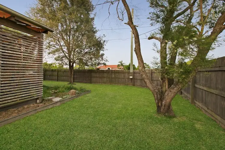 Seventh view of Homely house listing, 827 Cavendish Road, Holland Park QLD 4121