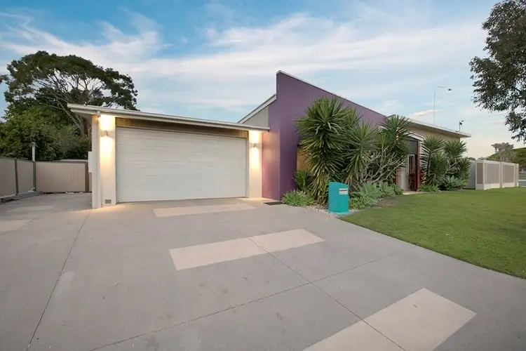 1 Thomas Street, Birkdale QLD 4159