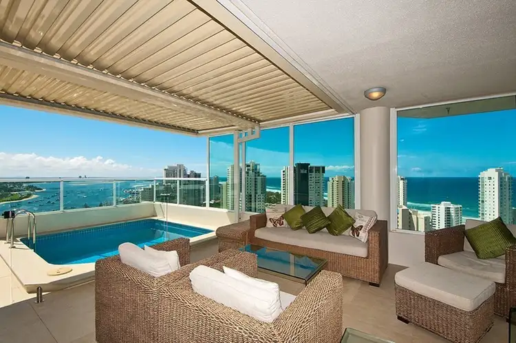 50/20 'Main Beach Tower' Cronin Avenue, Main Beach QLD 4217