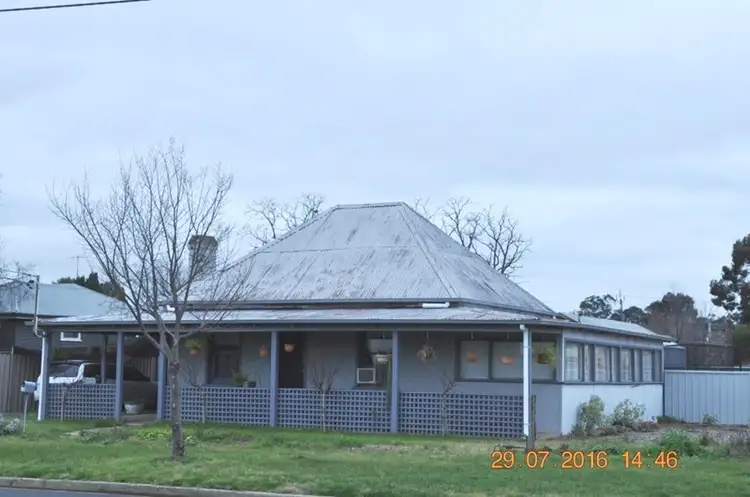 150 Thompson Street, Cootamundra NSW 2590