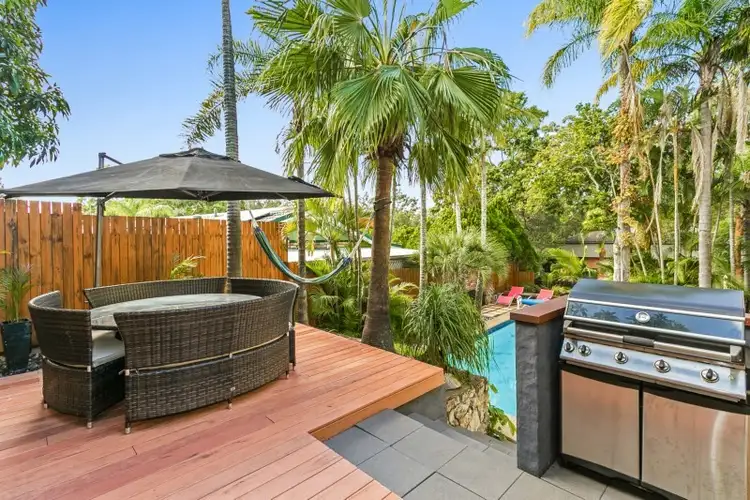 1 Atlas Place, Chapel Hill QLD 4069