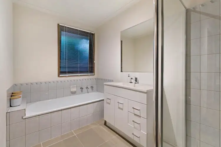 Seventh view of Homely unit listing, 2/2 George Street, Somerville VIC 3912