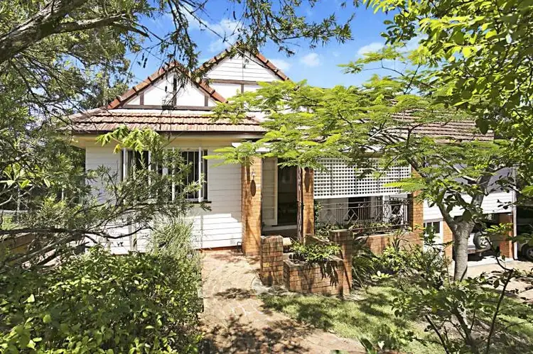 45 Hillsdon Road, Taringa QLD 4068