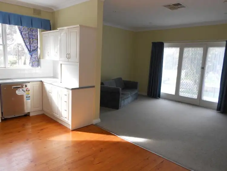 Second view of Homely house listing, 17 Marian, Bordertown SA 5268