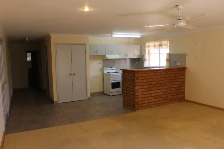 Sixth view of Homely unit listing, 1C Irwin Crescent, Dongara WA 6525