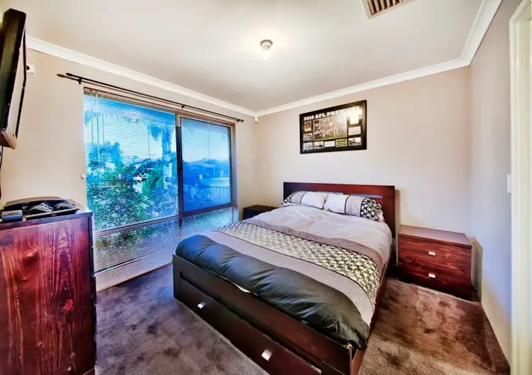 Fifth view of Homely house listing, 30 Borah Court, Caversham WA 6055