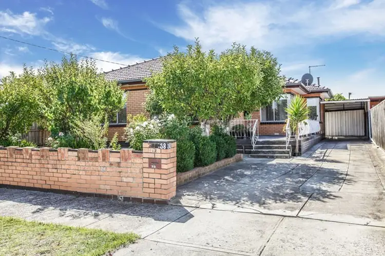 38 Kay Avenue, Lalor VIC 3075