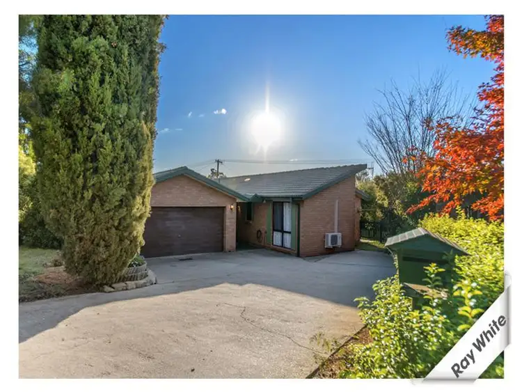 9 Baume Crescent, McKellar ACT 2617