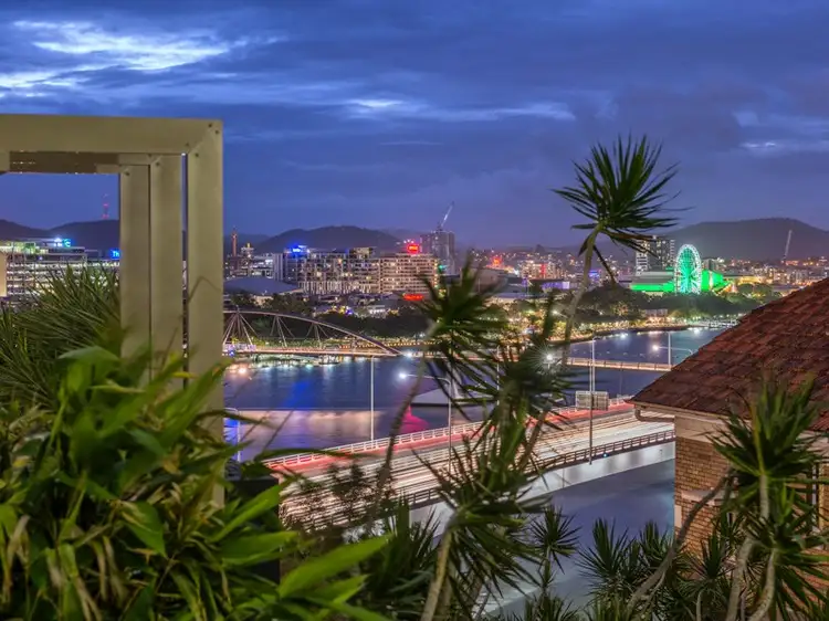 Seventh view of Homely unit listing, 2/19 Ellis Street, Kangaroo Point QLD 4169