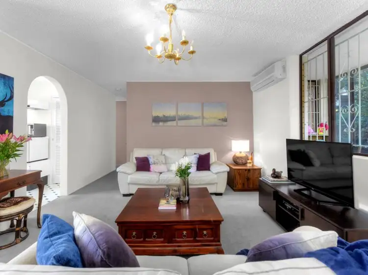 Main view of Homely apartment listing, 4/10 Riverton Street, Clayfield QLD 4011