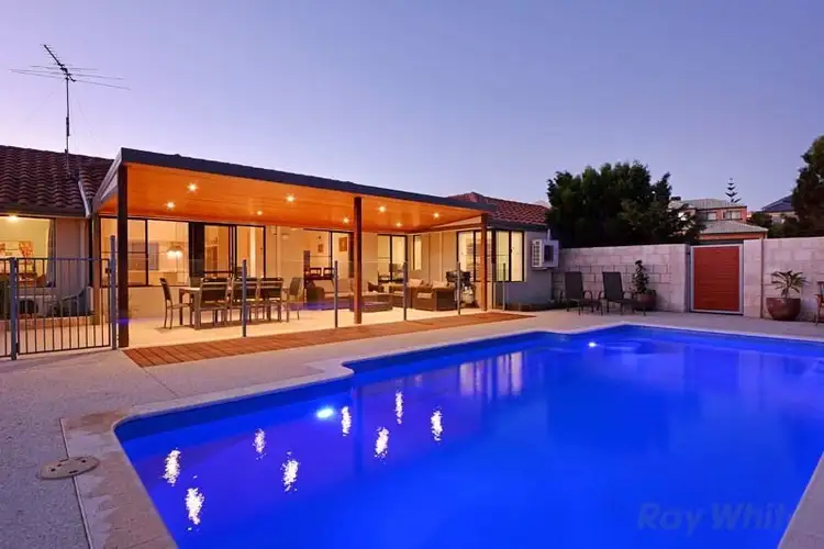15 Seaham Way, Mindarie WA 6030